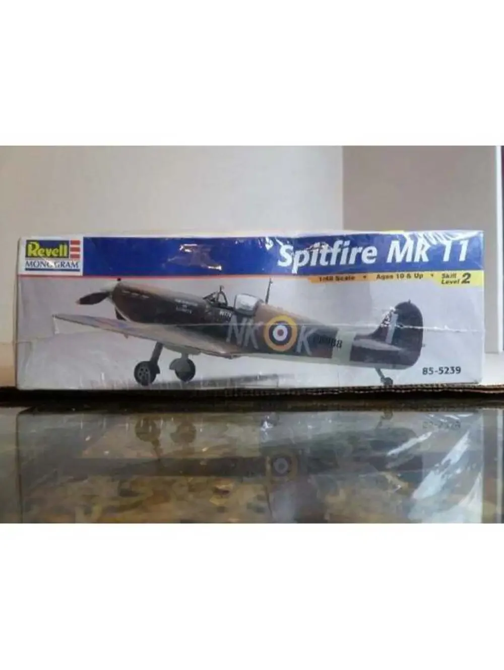 Revell Spitfire MKII 1:48 scale aircraft model kit 85-5239